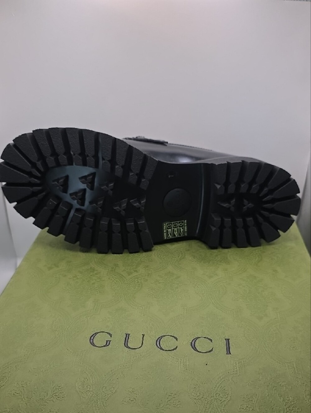 Gucci Black Patent Leather Platform Chain Loafers - Picture 10 of 12